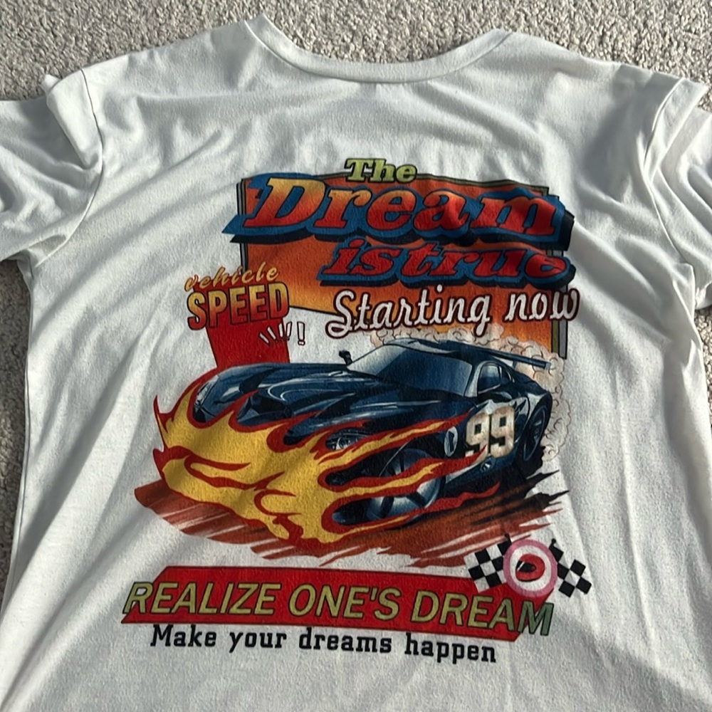 Graphic t-shirt